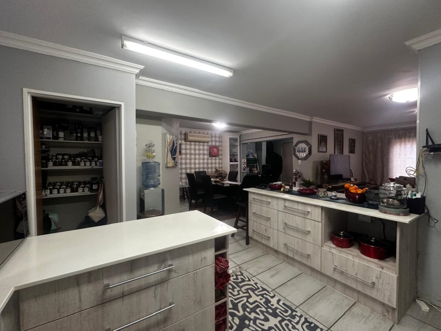 3 Bedroom Property for Sale in Heuwelsig Free State